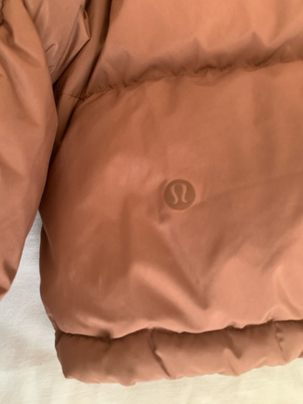 Lululemon Wunder Puff Super-Cropped Jacket - Roasted Brown - Size 6 - Picture 10 of 16
